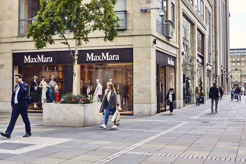 Enquiries Multrees Walk